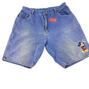 Mickey Unlimited‎ Men's Sz 36 Disney Jean Shorts Embroidered Mickey Mouse FLAW